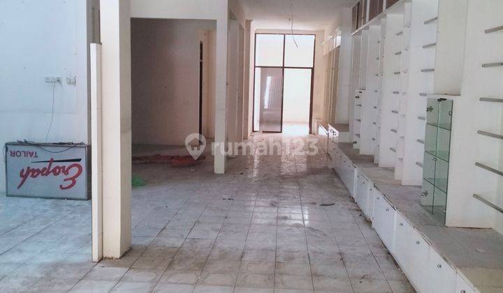 Dijual Rumah 1lantai,cocok Utk Rumah Tinggal Ato Tempat Usaha 2