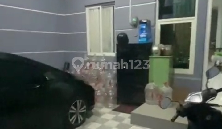 Business House 0 Semolowaru Main Road, Busy Area 2