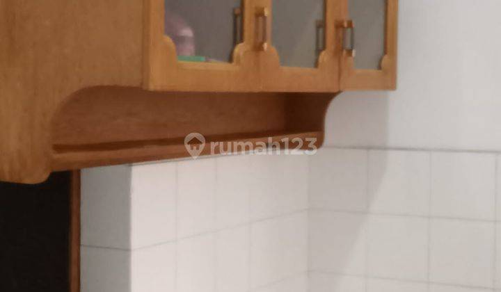 Sewa Rumah Mulyosari Siap Huni dekat Pakuwon City 5