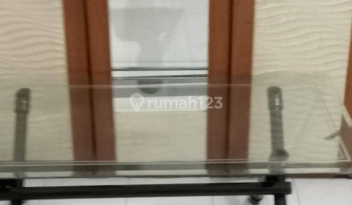 Sewa Rumah Mulyosari Siap Huni dekat Pakuwon City 7