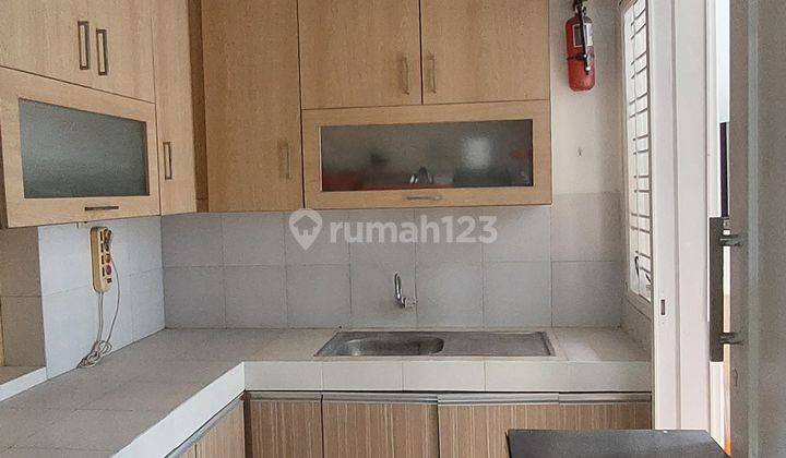 Sewa Rumah Mulyosari Full Furnish dekat Pakuwon City 7