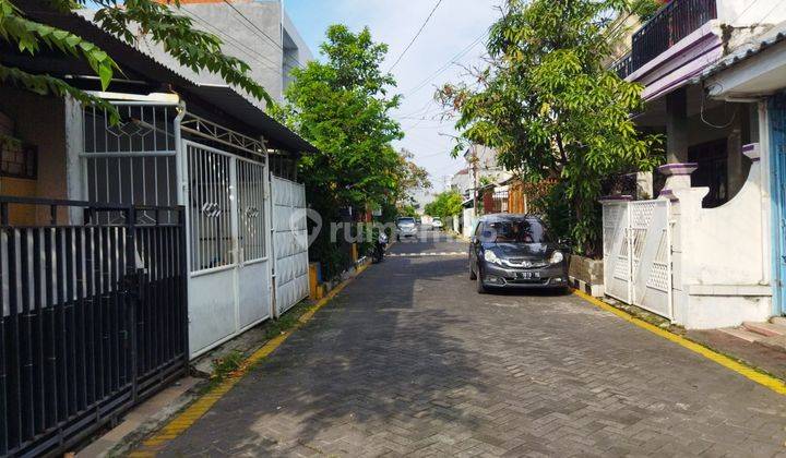 Sewa Rumah Mulyosari 2 Lantai dekat Pakuwon City 9