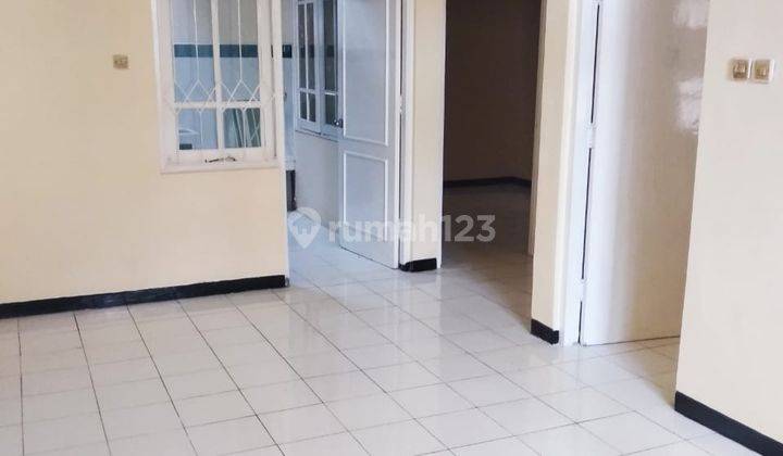 Sewa Rumah Siap Huni di Pakuwon City dekat Mall dan Sekolah 2