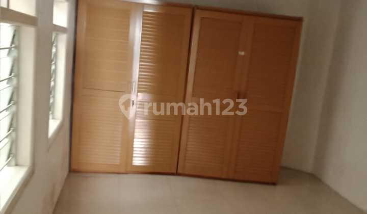 Sewa Rumah di Wisma Permai dekat Galaxy Mall dan Unair 6