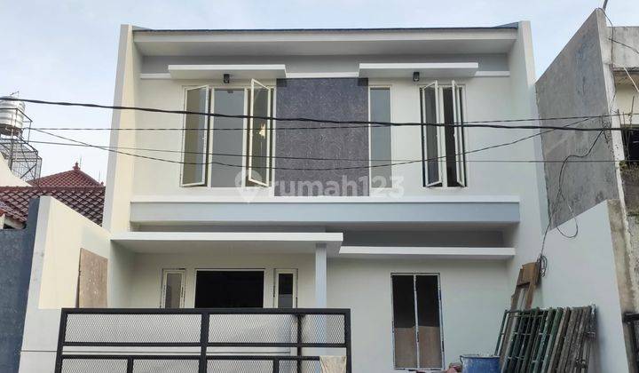 Jual Rumah Baru 2 lantai di Purimas, Rungkut dekat Merr 1