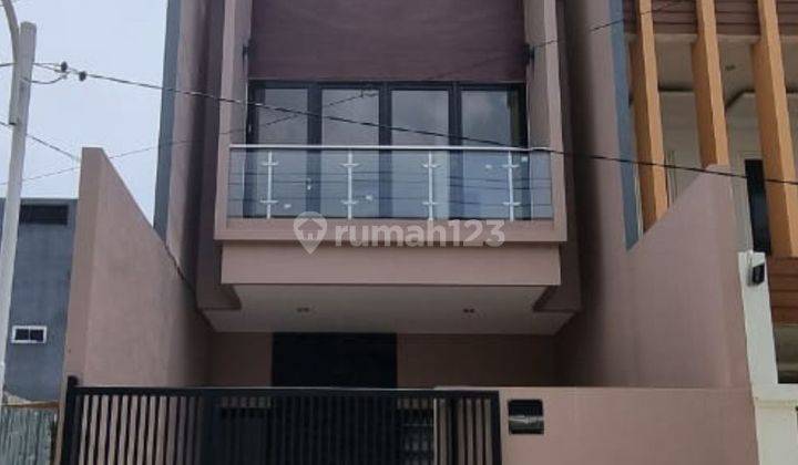 Mulyosari Rumah Modern Baru Gress, Lokasi Bagus 1