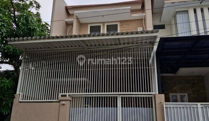 Sewa Rumah Mulyosari Minimalis Siap Huni ada AC 1