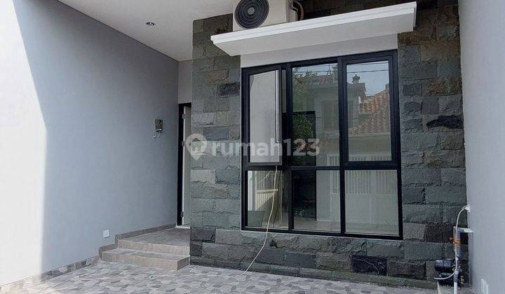 Rumah Baru Minimalis di Medokan Asri, Rungkut dekat Merr 2