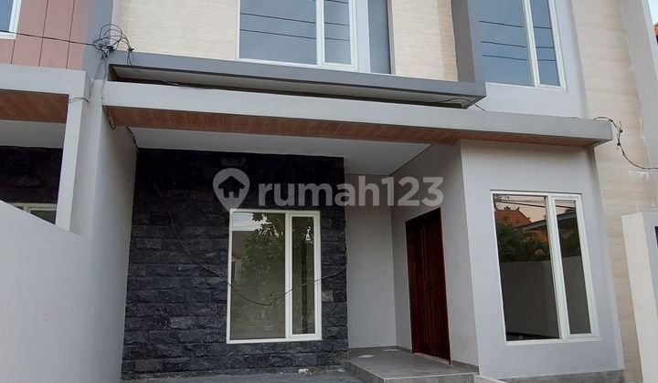 Rumah Baru Di Rungkut, One Gate Dekat Raya Merr Rumah Baru Di Rungkut, One Gate Dekat Raya Merr