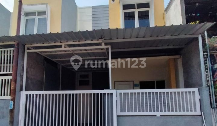 Murah Rumah 2 Lantai di Lebak Jaya Dekat Raya Kenjeran