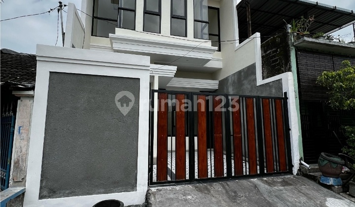 Rumah Baru 2 Lantai di Medayu Utara Dekat Wonorejo 2