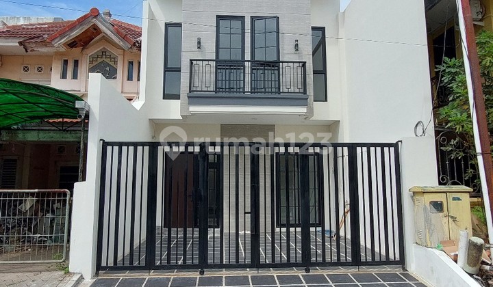 Rumah Baru 2 Lantai Pantai Mentari | 4+1 Kt. Dekat Pakuwon City