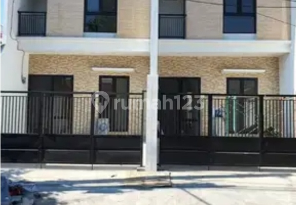 New 2-Story Nirwana Executive House, Freehold Title, 3 Car Row