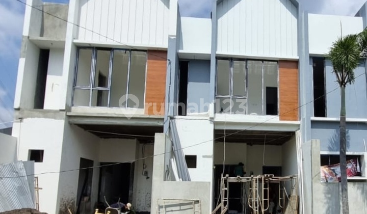 Rumah Baru di Prapen Indah Dekat Jemursari, Tenggilis