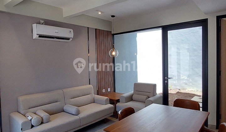 Rumah Baru Full Furnish Di Mulyosari, Siap Masuk 2