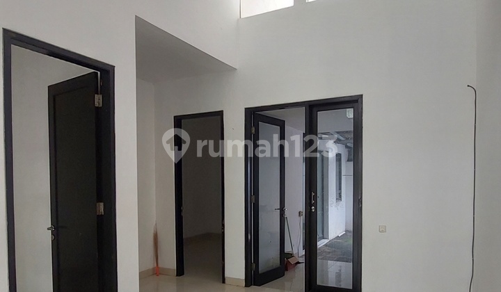 Mentari Beach House Rental Near Mulyosari and Kenjeran Mentari Beach House Rental Near Mulyosari and Kenjeran