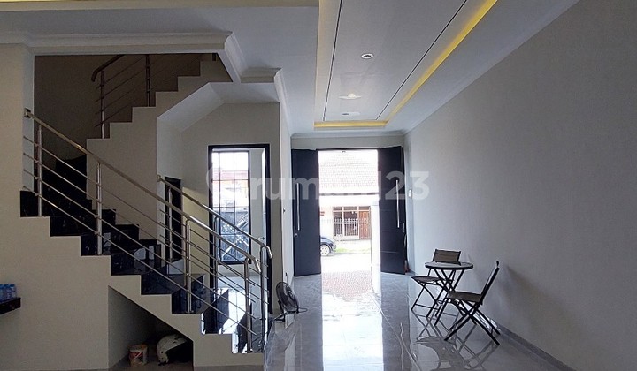 Rumah Baru Manyar Kertoadi Dkt Galaxy Mall dan Pusat Kota 2