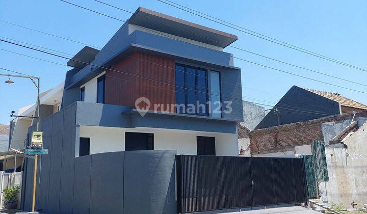 Rumah Baru Hook Minimalis Di Babatan Pantai Dekat Pakuwon City 1