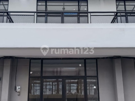 Ruko Baru Siap Pakai di Perumahan Grand Eastern, Sukolilo