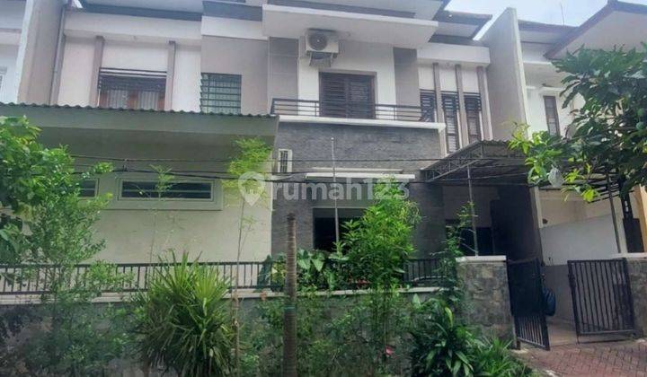 Sewa Rumah Minimalis Di Galaxy Bumi Permai Dekat Merr 1