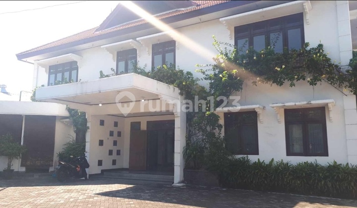 Rumah Kantor di Raya Jemursari, Parkir Luas, 0 Jalan Raya 1