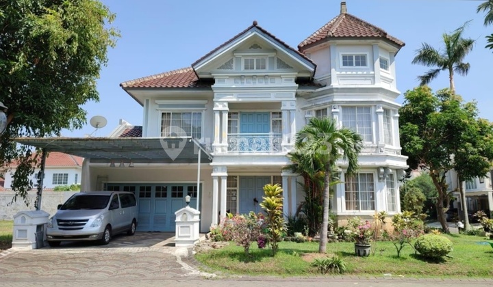 Two-Story House in Pakuwon City Near Mall