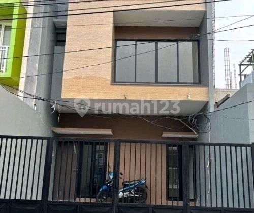 Rumah Baru Mulyosari Lokasi Bagus Dekat Pakuwon City Mall 1