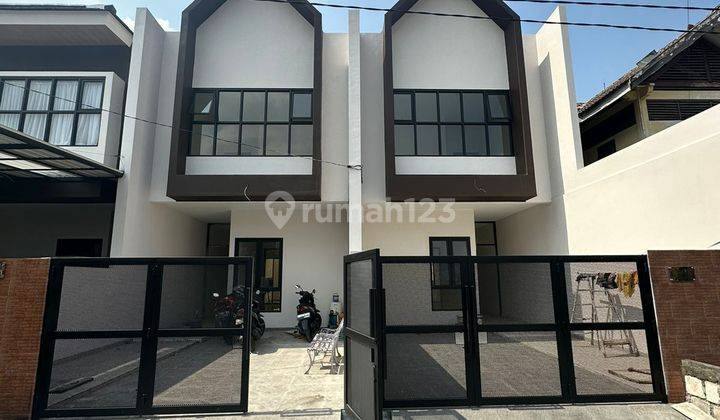 Rumah Baru Di Tenggilis Dekat Kampus Ubaya 1