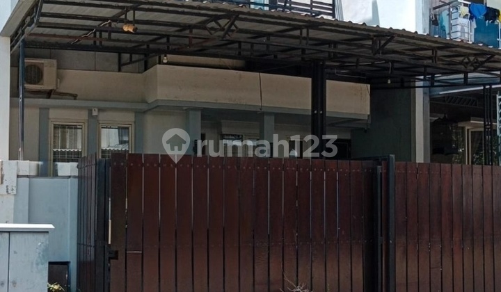 Rumah 2 Lantai Siap Huni di Pakuwon City Dekat Sekolah dan Mall