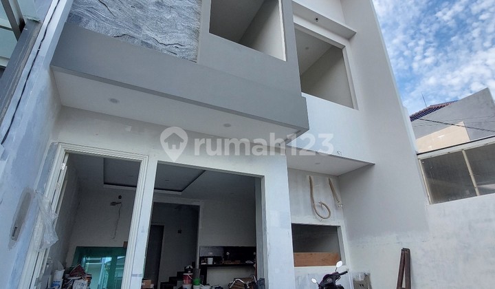 Rumah Baru Di Galaxy Bumi Permai, Dekat Raya Merr Rumah Baru Di Galaxy Bumi Permai, Dekat Raya Merr