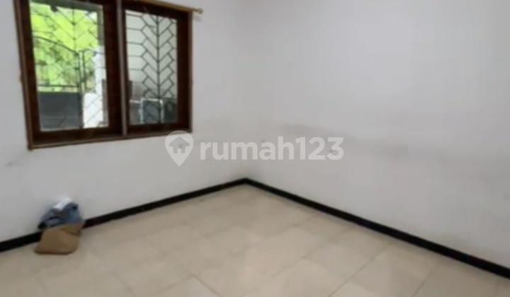 Rumah Siap Huni di Klampis Wisma Mukti Dekat Merr 2