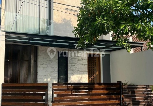 Rumah Minimalis Semi Furnish Di Galaxy Bumi Permai
