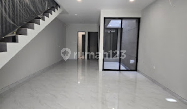 Rumah Baru 4 Kamar di Baruk Dekat Raya Merr Rumah Baru 4 Kamar di Baruk Dekat Raya Merr