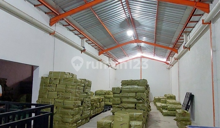 Ready-to-Use 2-Story Warehouse in Merr Kalijudan Ready-to-Use 2-Story Warehouse in Merr Kalijudan