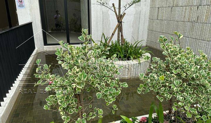 Rumah Mewah Dijual di Kemang, Ada Kolam Renang 2