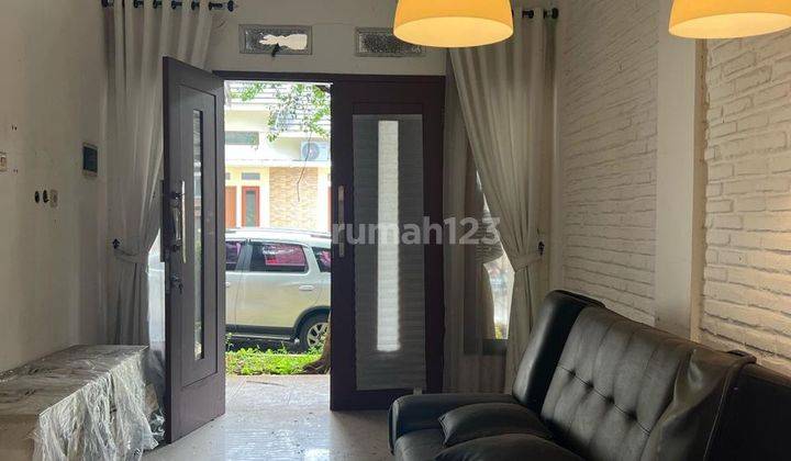 Rumah Modern Minimalis Ini di Lokasi Yang Strategis Villa Prasadha, Ciputat 1