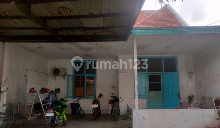 Rumah Lama Shm Pusat Kota Surabaya Rumah Lama Shm Pusat Kota Surabaya