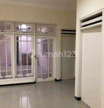 Rumah siap huni Lokasi strategis