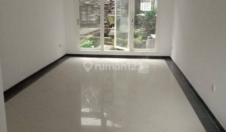 Rumah 2lantai full furnish mulyosari surabaya timur 2