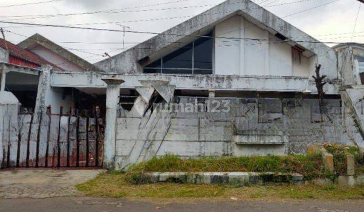 Rumah 1lantai hitung tanah dilokasi terbaik Kertajaya indah 1