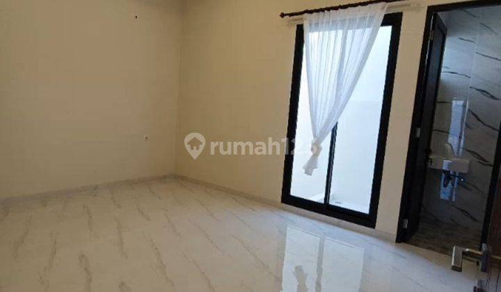 Rumah 2 Lantai Baru Scandinavian Mewah Sutorejo 2