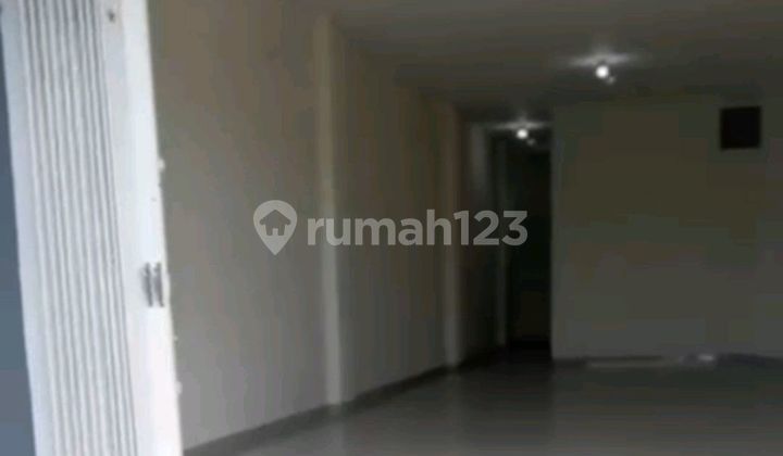 Ruko Shm 3lantai Siap Pakai Dian Istana Wiyung