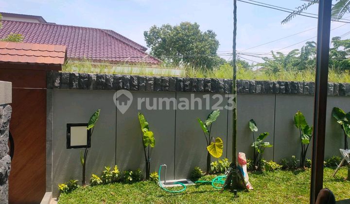 Rumah Baru Bagus Di Manyar Dengan Waterfall 2