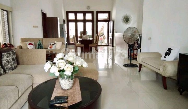 Rumah Bagus Siap Huni Strategis di Pucang 2