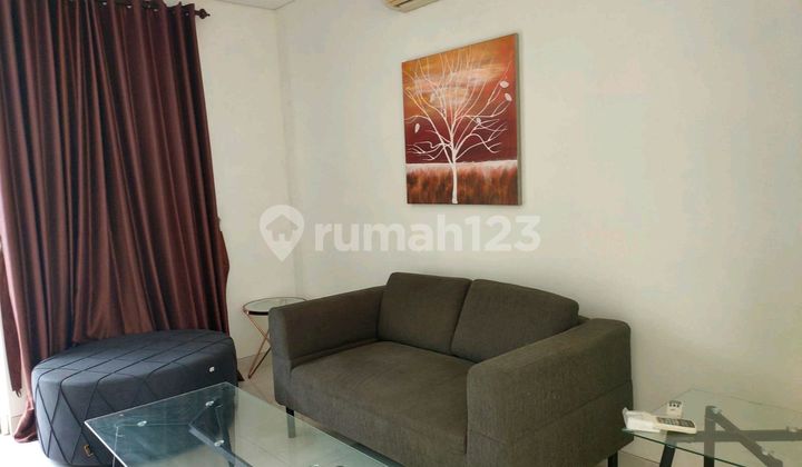 Rumah Bagus 2Lantai Pakuwon City 2