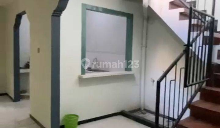 Rumah Kontrakan Bagus Ngagel Dekat Jalan Raya  2