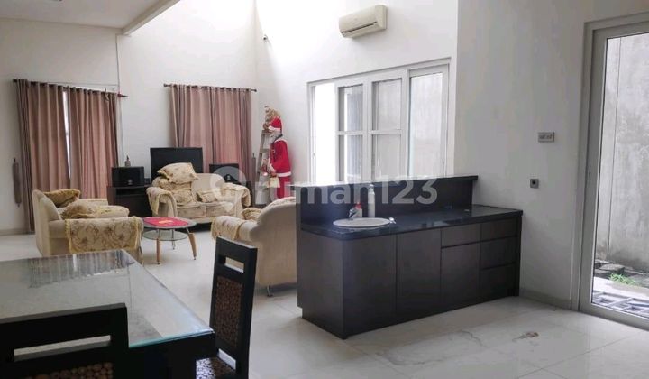 Rumah Hook 2lantai Siap Huni San Antonio Pakuwon City 