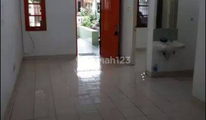 Rumah Bagus Hanya Tiga Menit Ke Pintu Toll Di Kota Wisata 1