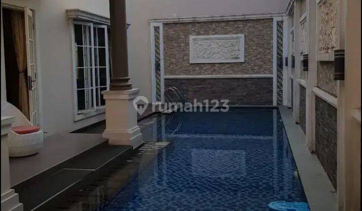 Rumah mewah murah banget ada kolam renangnya di Kota Wisata 2