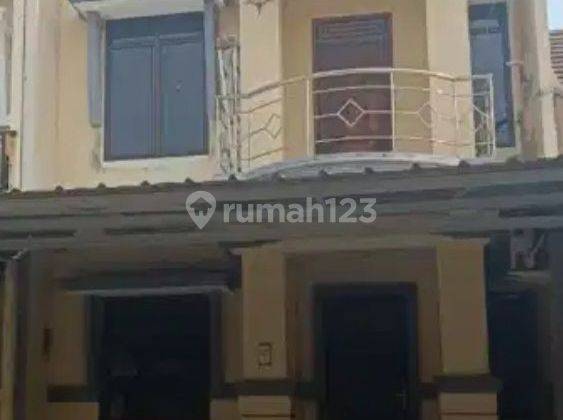 Rumah bagus dekat mall Living Word di Kota Wisata 1